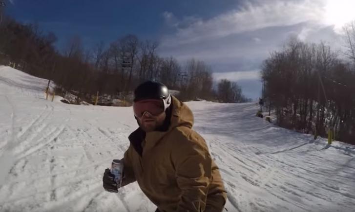 Bier op het snowboard